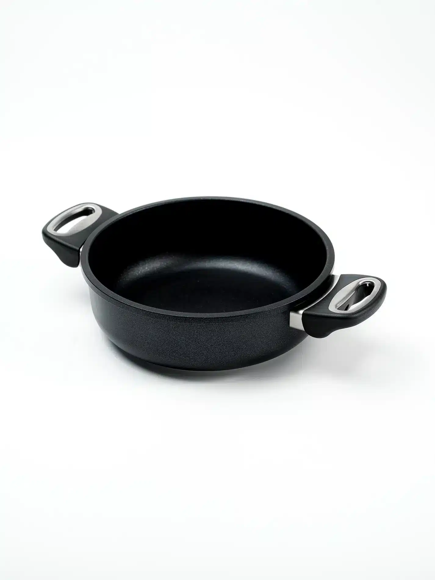 Titanium Cast Round Casserole 32cm