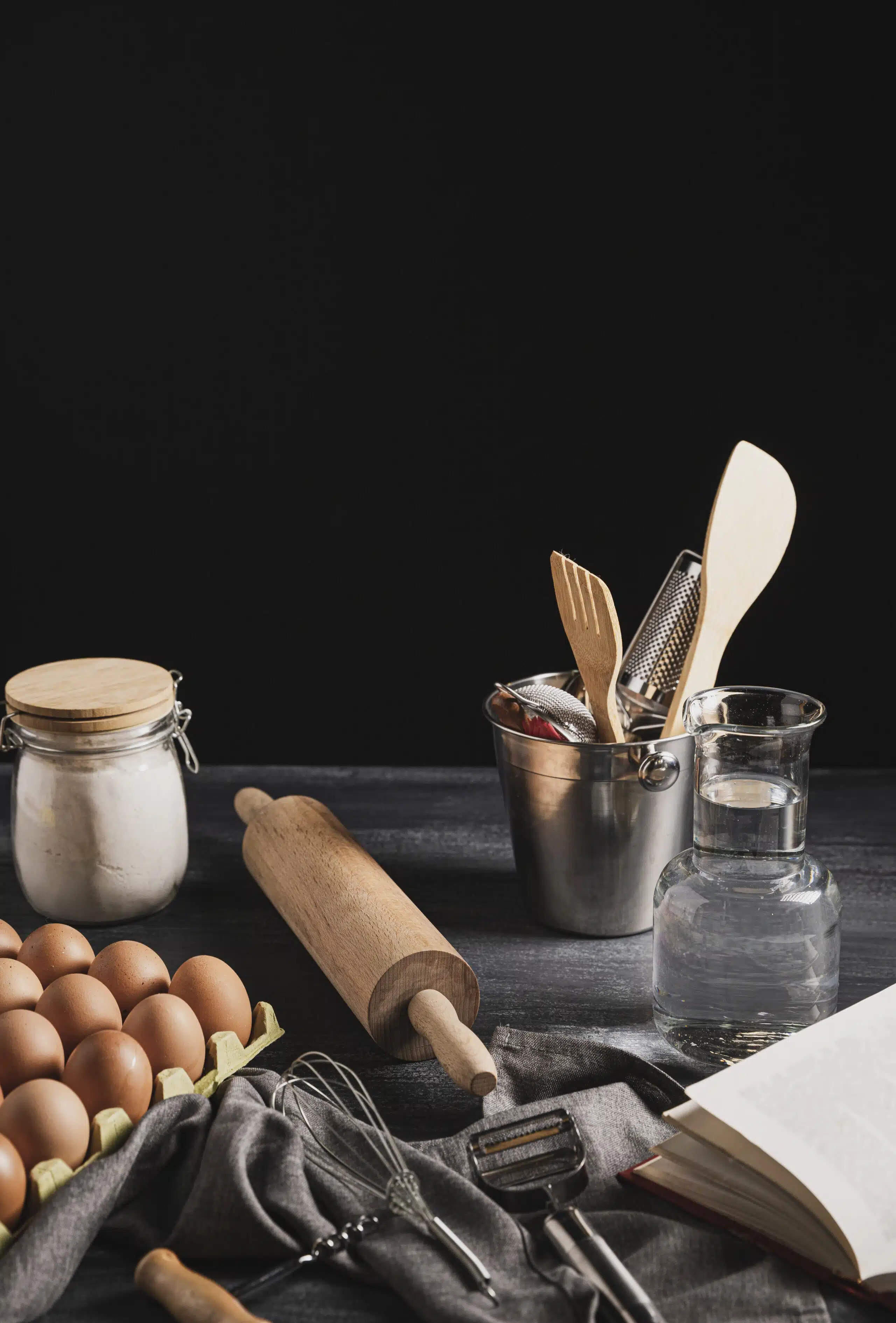 front-view-collection-kitchen-tools Horeca Hut | Bakeware Essentials for Professional and Home Kitchens (UAE 2025 Guide)