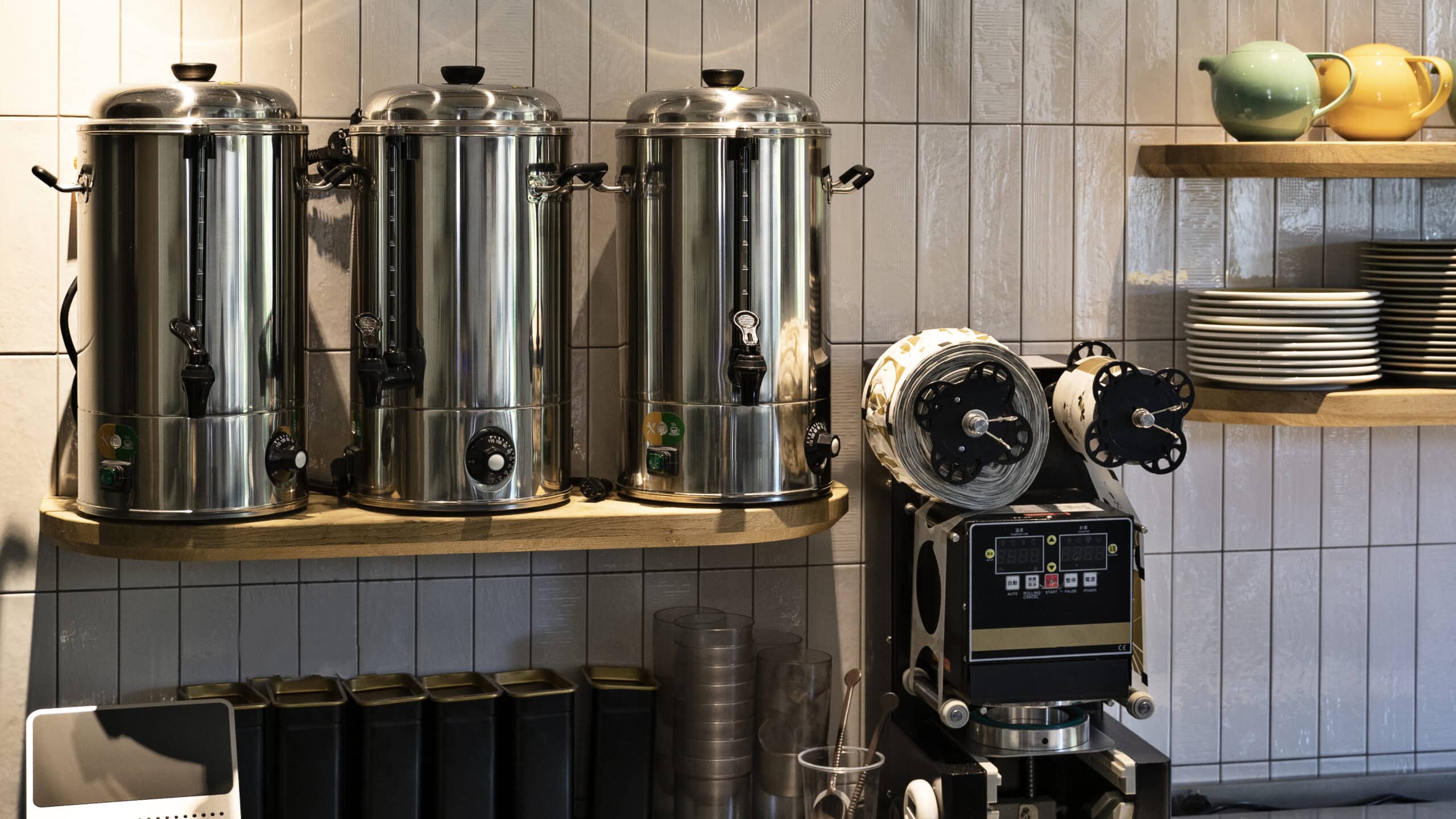 small-business-equipment-making-coffee Horeca Hut | How to Set Up a Professional Restaurant Kitchen in the UAE (2025 Guide)