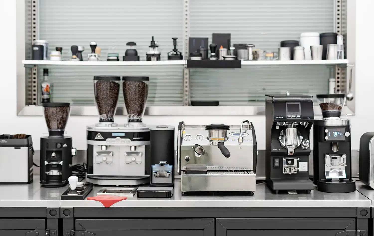 café equipment suppliers UAE café equipment suppliers UAE